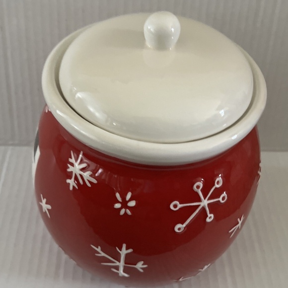 Hallmark Christmas Cookie Jar & Lid Ceramic Red Snowman & Snowflakes 5" x 7.5" - Picture 2 of 10